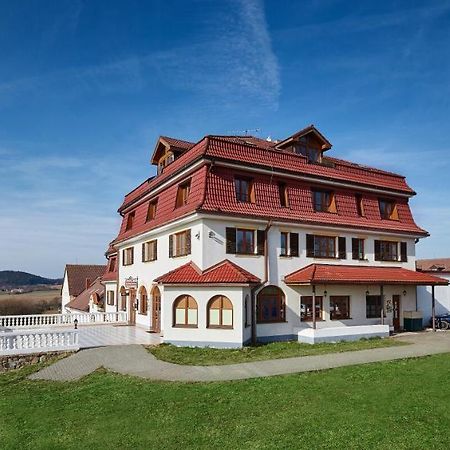 Hotel Stamberk Naceradec Екстер'єр фото